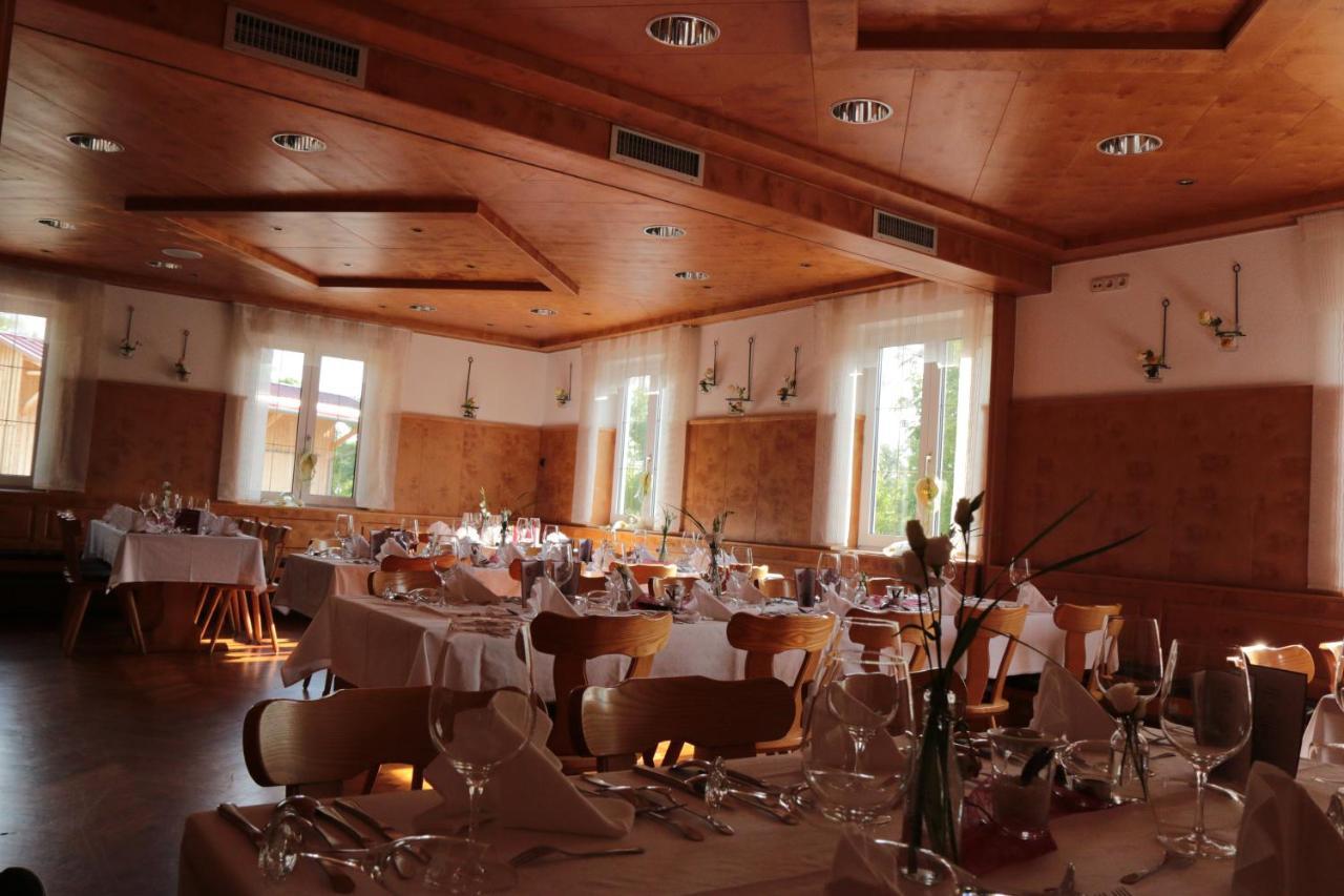 Gasthof Zur Bruecke Kaufering Екстериор снимка